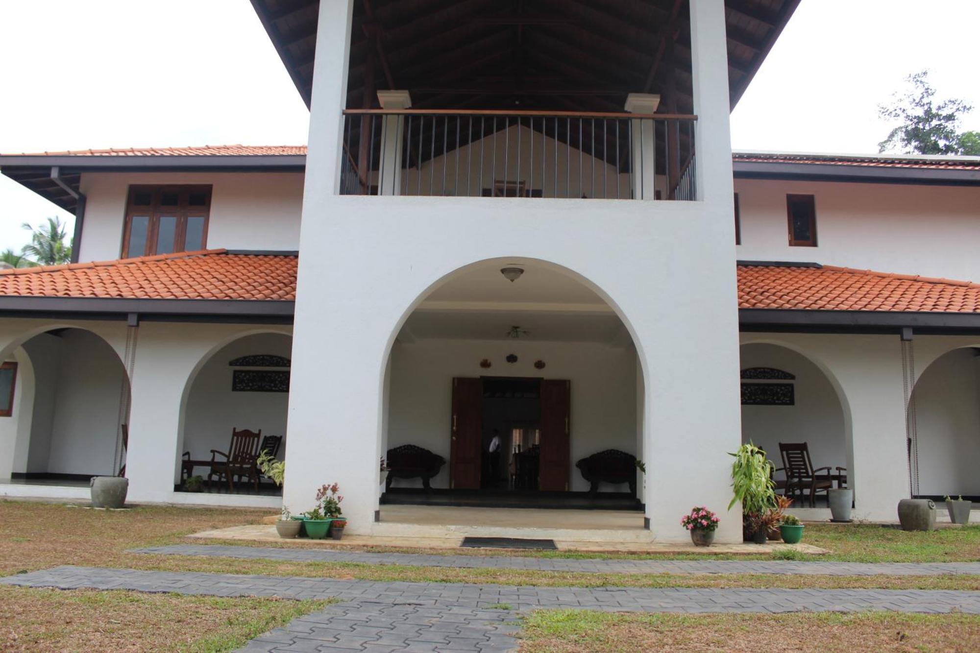 Villa Nilmalee Gampola Extérieur photo