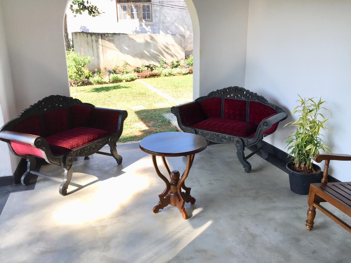 Villa Nilmalee Gampola Extérieur photo