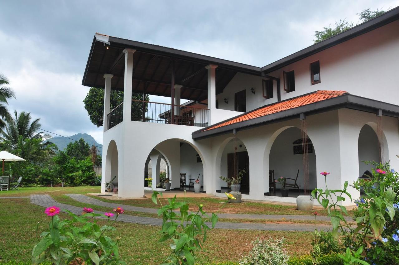 Villa Nilmalee Gampola Extérieur photo